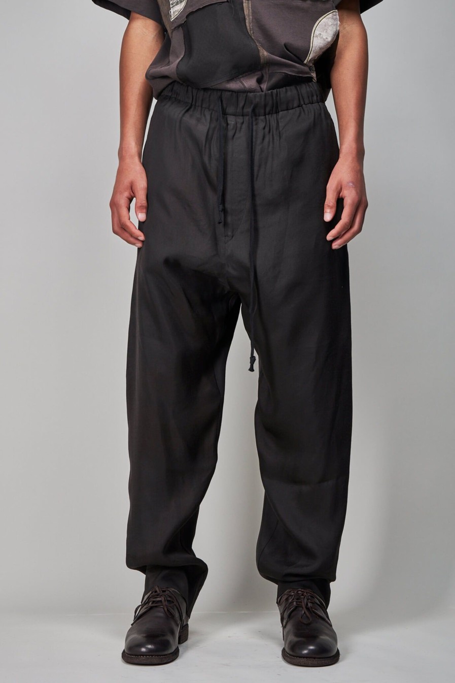 Ziggy Chen Tapered Tailor Drawstring Trousers, Black Wholesale