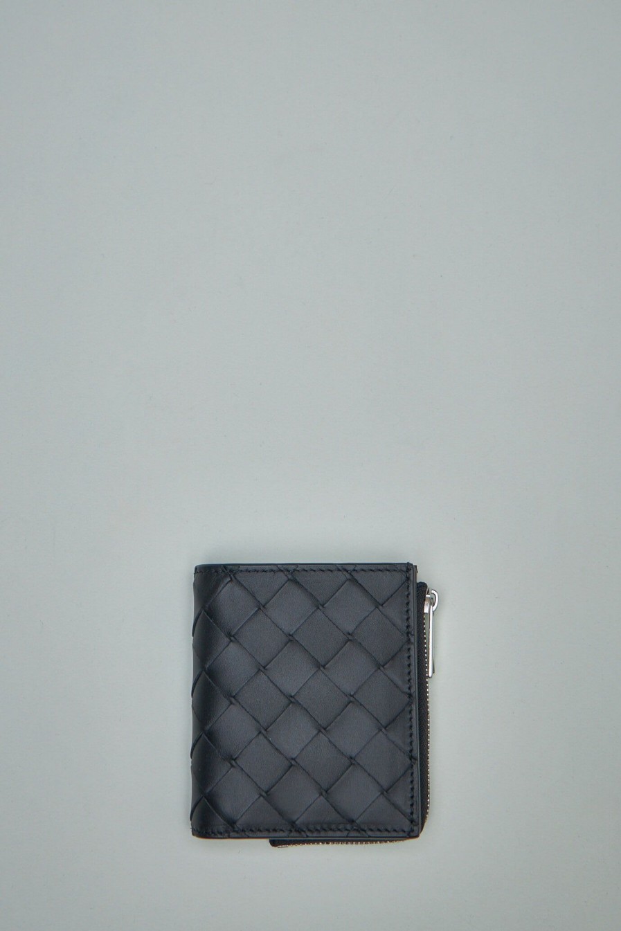 Bottega Veneta Intrecciato Bi-Fold Wallet With Zip Online