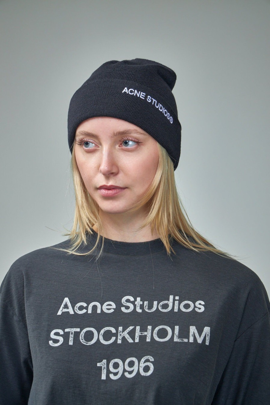 Acne Studios Embroidered Logo Beanie Hot