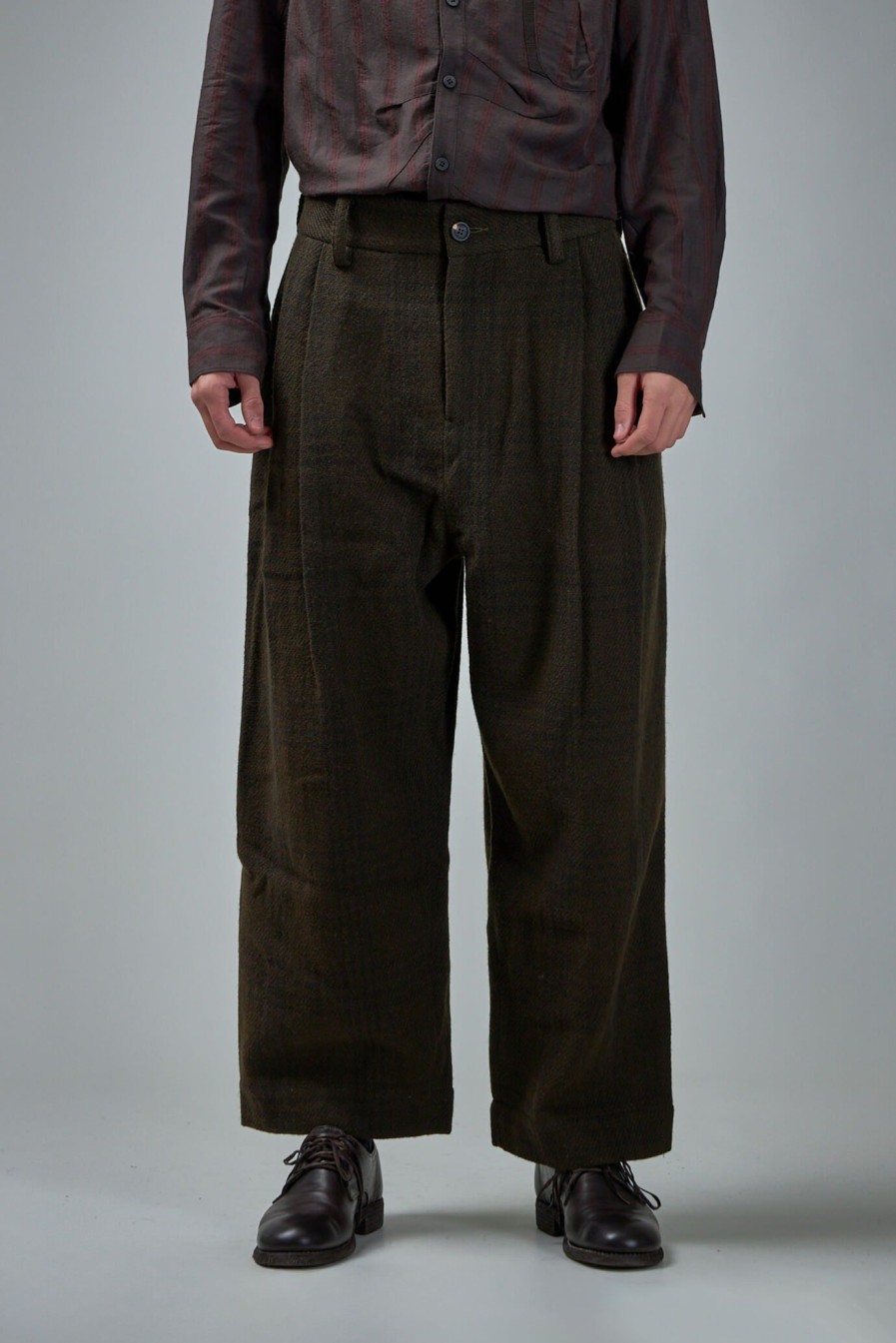 Ziggy Chen Front Pleats Tapered Trousers Online