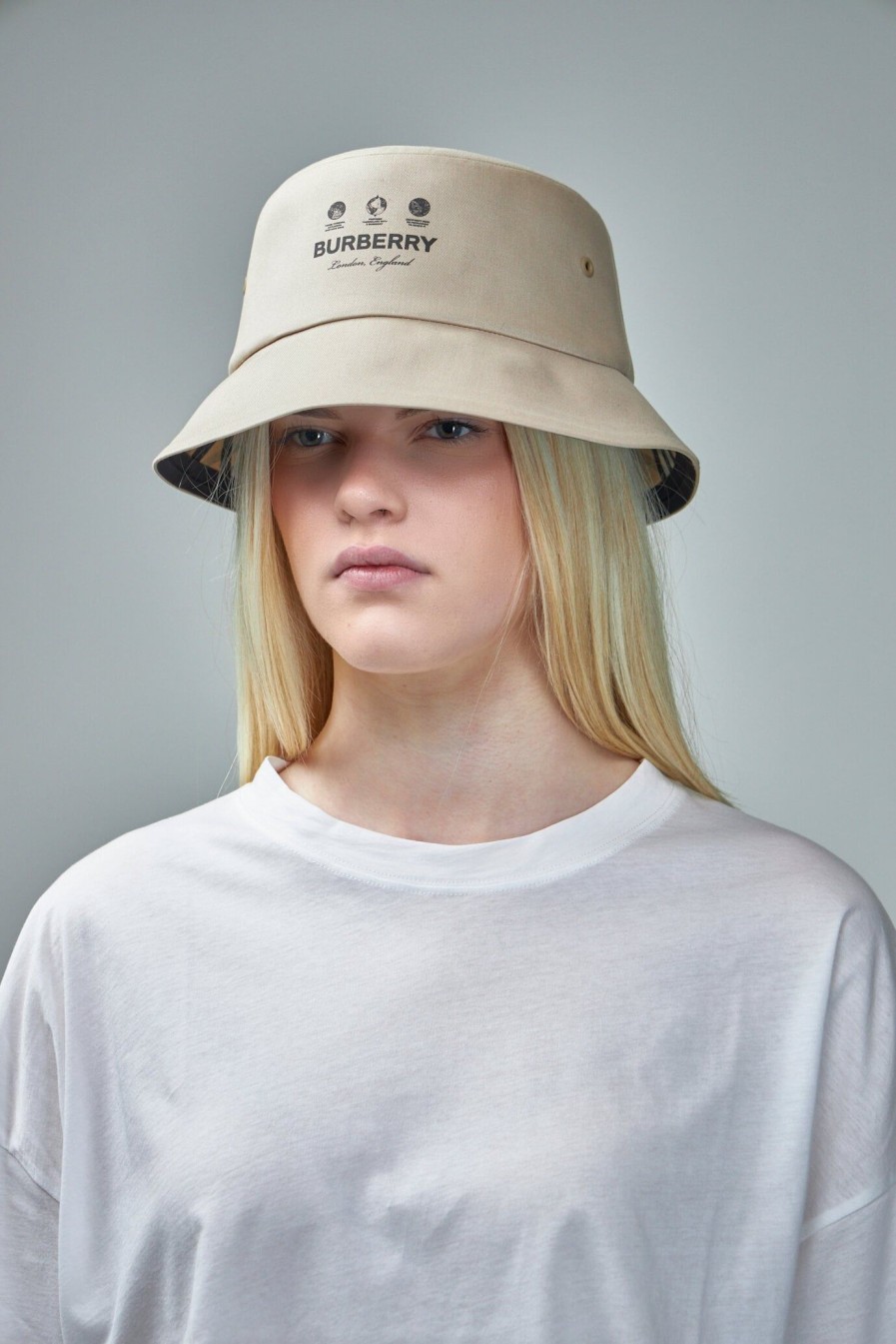 Burberry Bucket Hat Hot