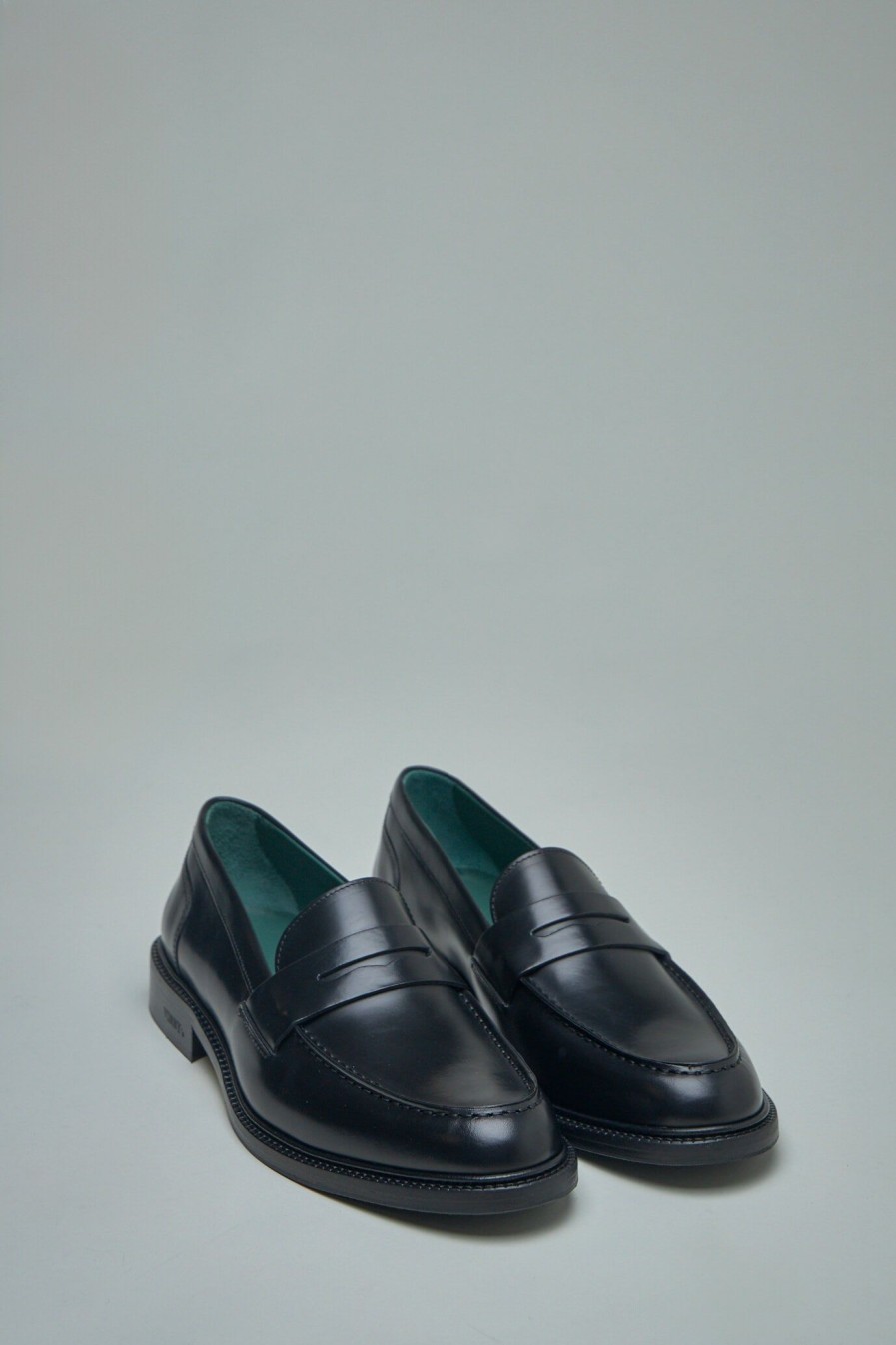 Vinny's Townee Penny Loafer Wholesale