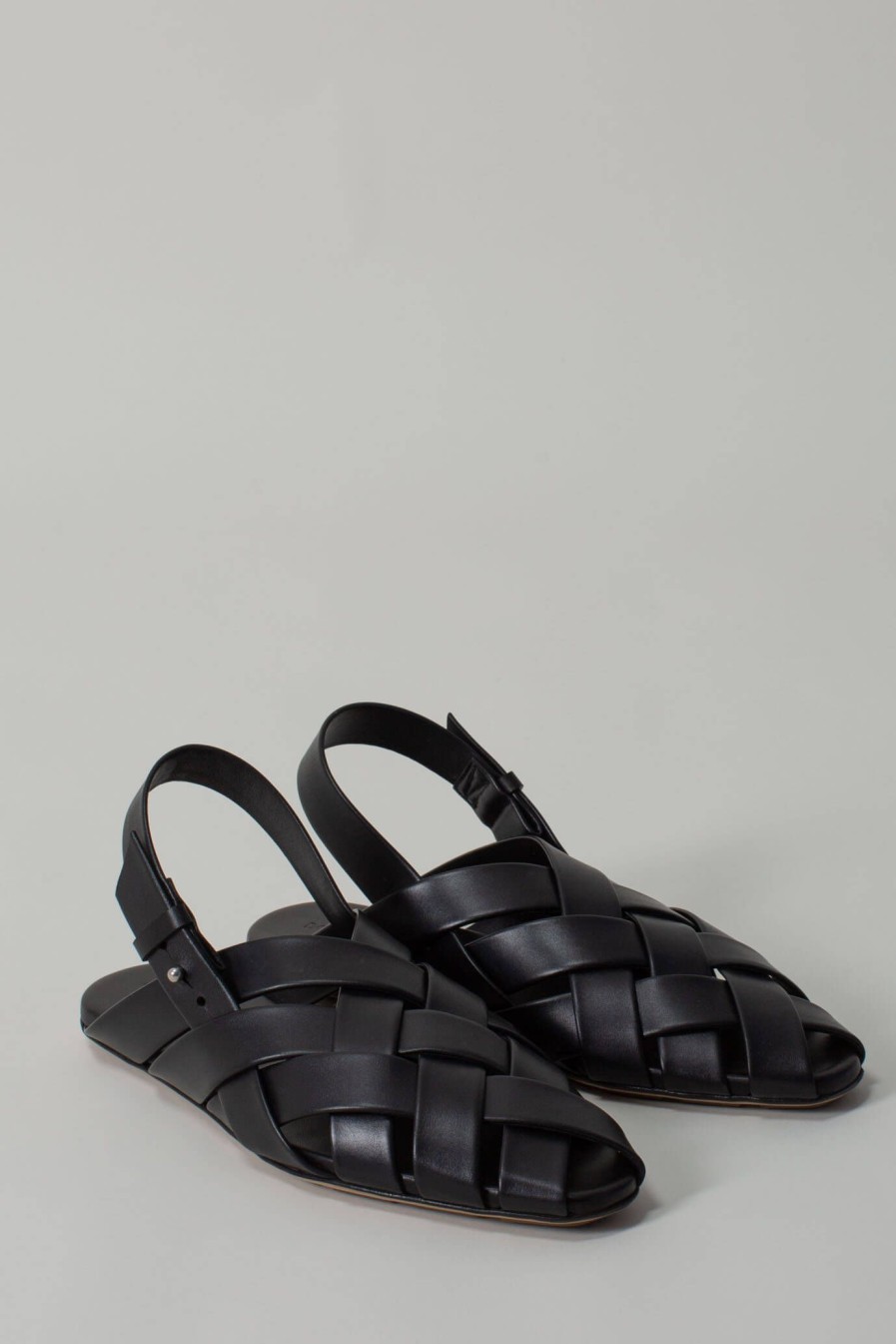 Bottega Veneta Alfie Slipper Leather Black Online