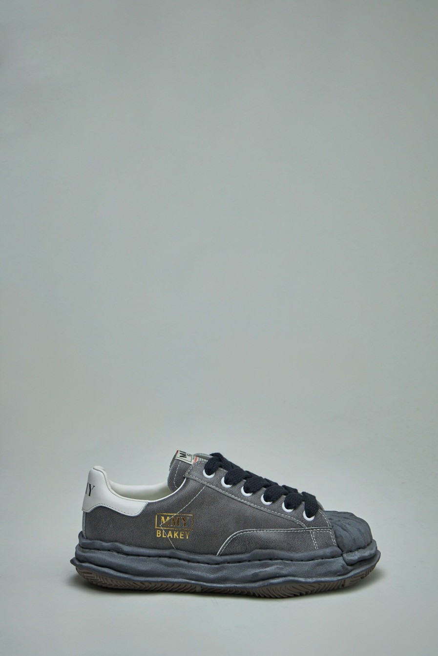 Maison Mihara Yasuhiro Blakey Vintage Leather Low-Top Sneaker Clearance