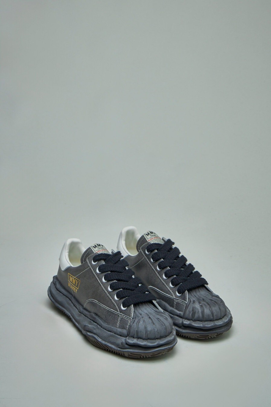 Maison Mihara Yasuhiro Blakey Vintage Leather Low-Top Sneaker Clearance