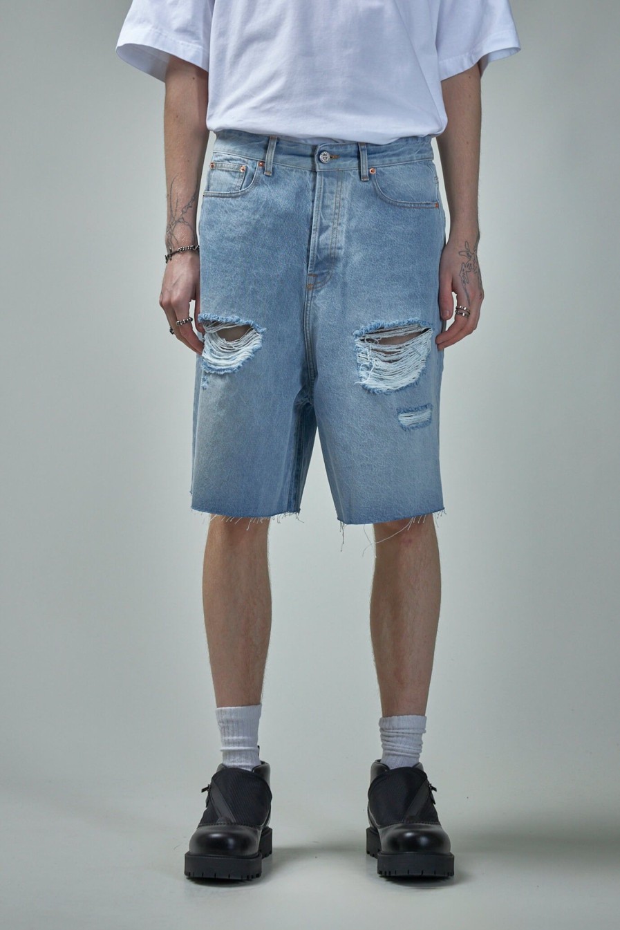 Vetements Vetements Destroyed Baggy Shorts Online