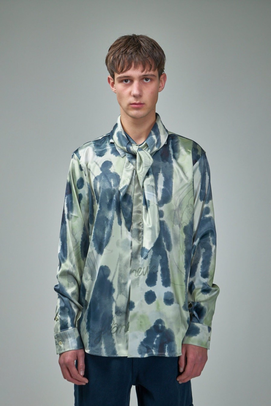 FLÂNEUR Characters Silk Hooded Shirt New