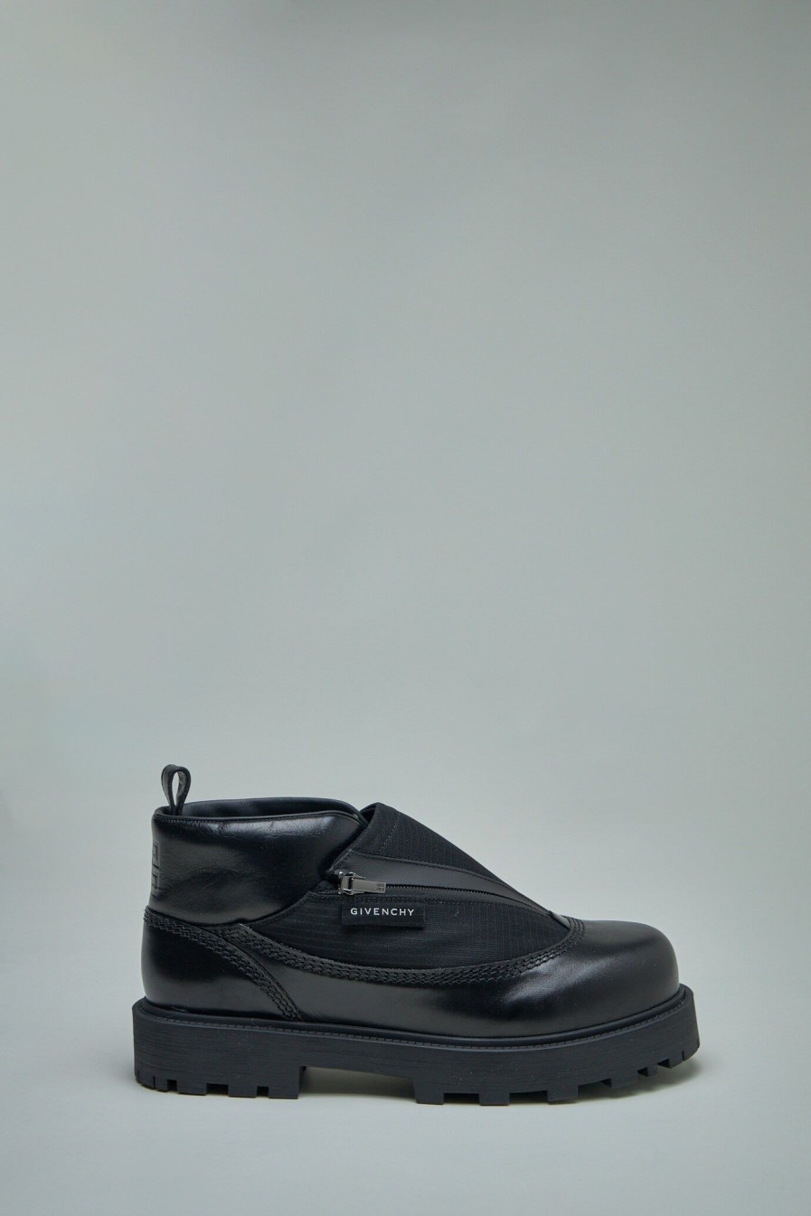 Givenchy Workboot Mid-Tech Wholesale