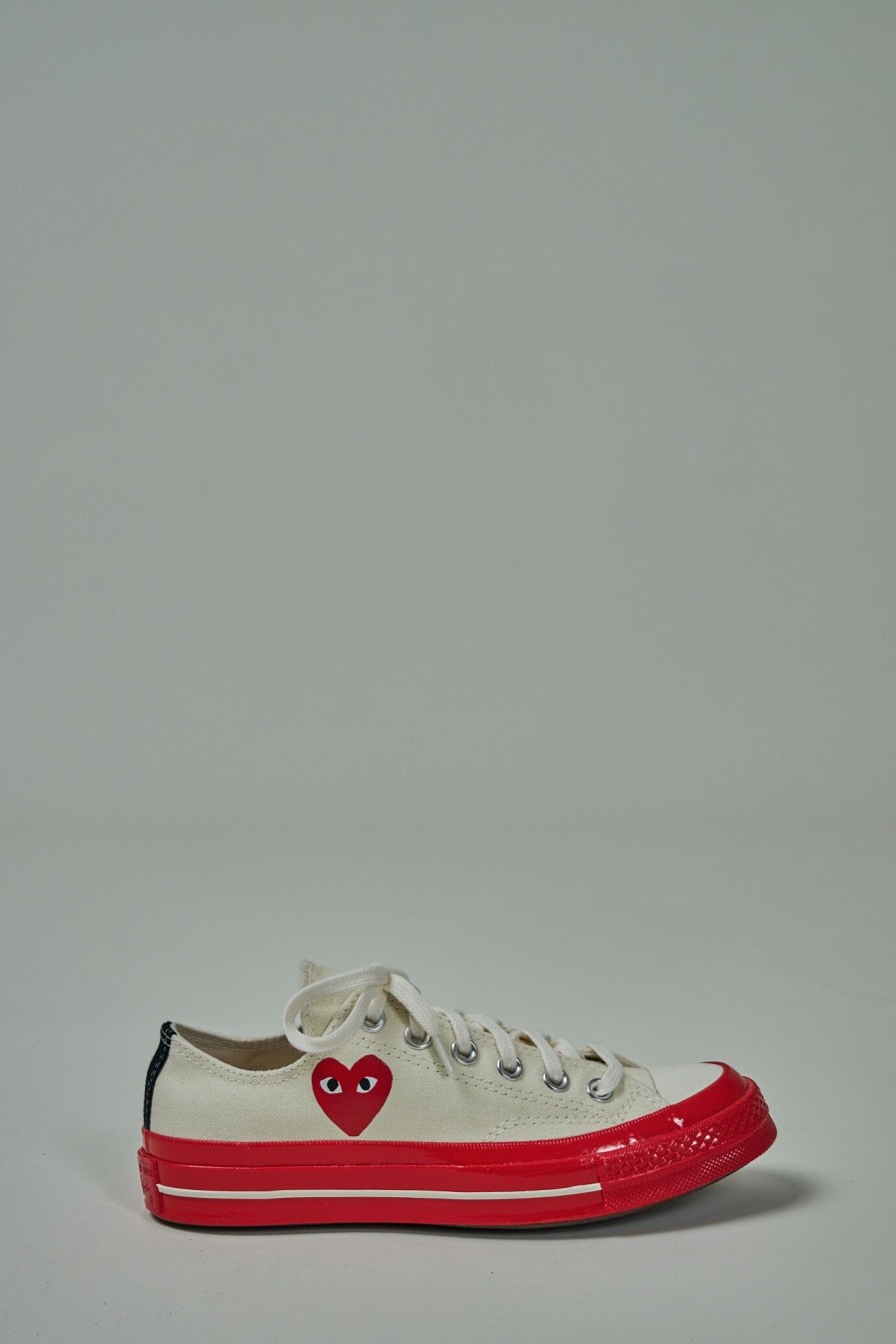 PLAY Comme des Garçons x Converse Low Topsole Best