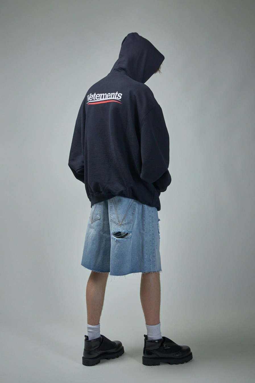 Vetements Campaign Logo Hoodie Hot