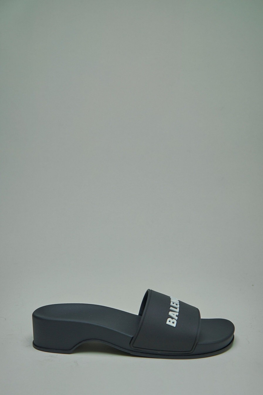 Balenciaga Pool Clog Logo Slide Wholesale