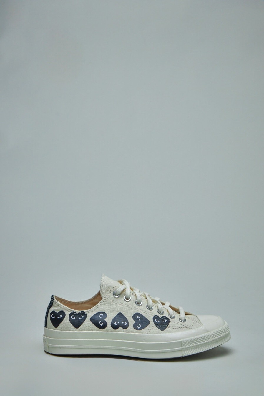 PLAY Comme des Garçons x Converse Multi Heart Low Top New