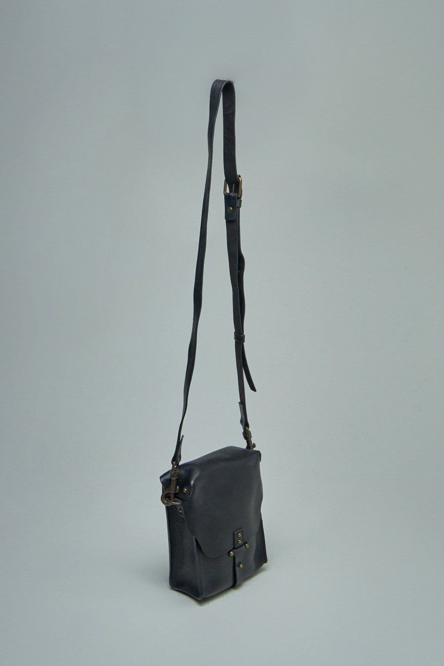 Ziggy Chen Straped Leather Camera Bag Clearance